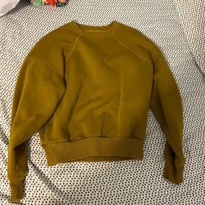 Everlane cropped crew neck